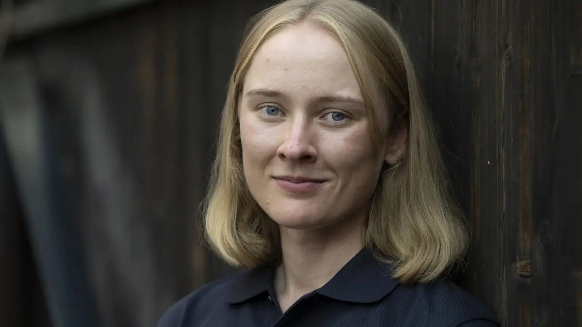 Caroline Andersson breaks collarbone in