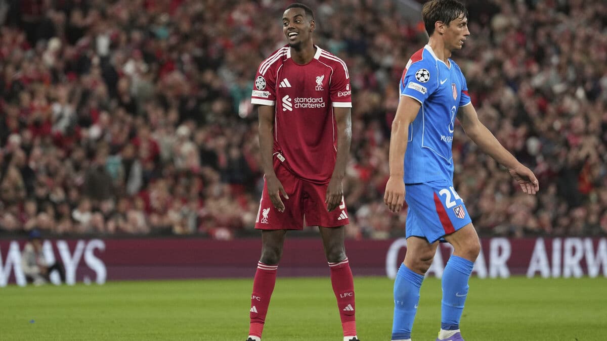 Alexander Isak Substituted Due to Groin Discomfort in Liverpool's Win