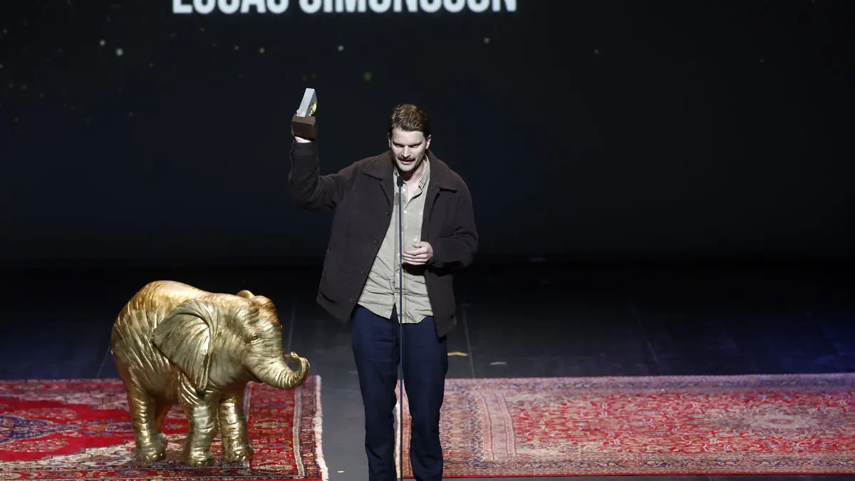 Police release disputed JLC gold after agreement to divide gold and platinum bars