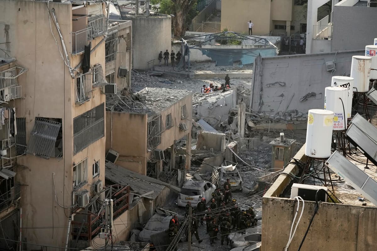 China Urges Citizens to Leave Israel Amid Escalating Conflict