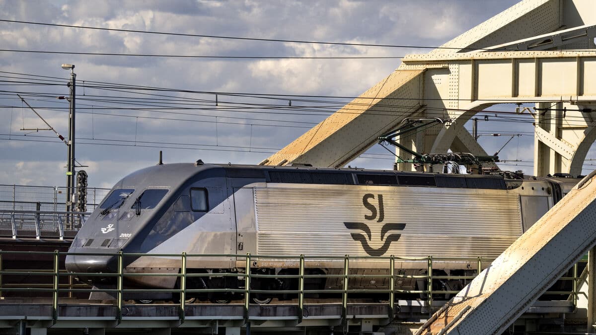 Transport Administration Plans Record Investment in Roads and Railways