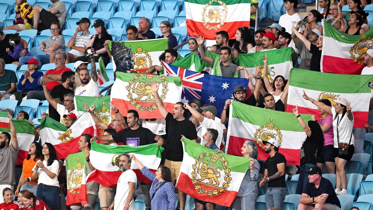 More players from Iran's women's national football team return despite being granted asylum in Australia