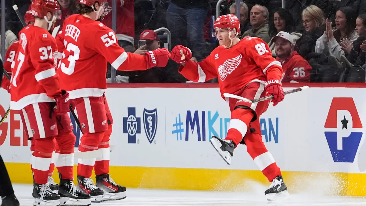 Patrick Kane makes history again - fourth-highest-scoring American