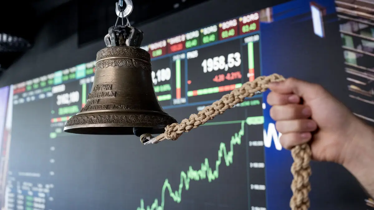 Strong reports limit Stockholm stock market losses as OMXS slips 0.1%