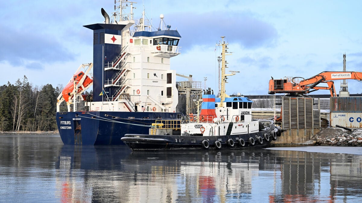 Russian ship captain charged in Finland over Gulf of Finland undersea cable sabotage