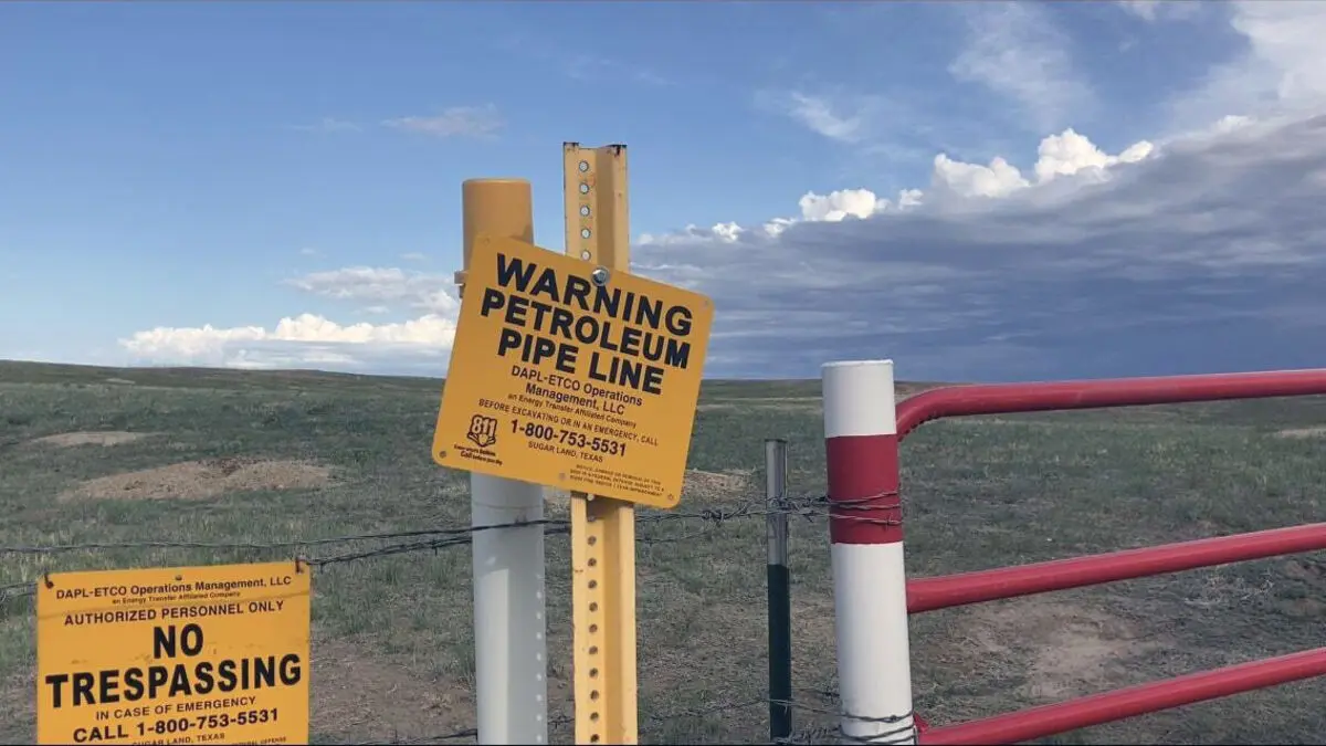 Partial victory for Greenpeace in fight over oil pipeline damages claim