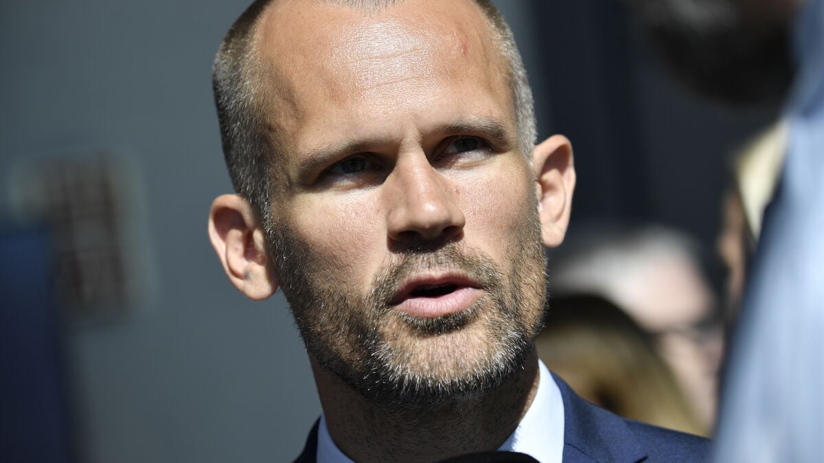 Stefan Holm apologizes after assaulting journalist, says he will seek professional help