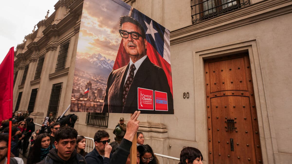 More than 280 arrested in Chile during Pinochet anniversary demonstrations