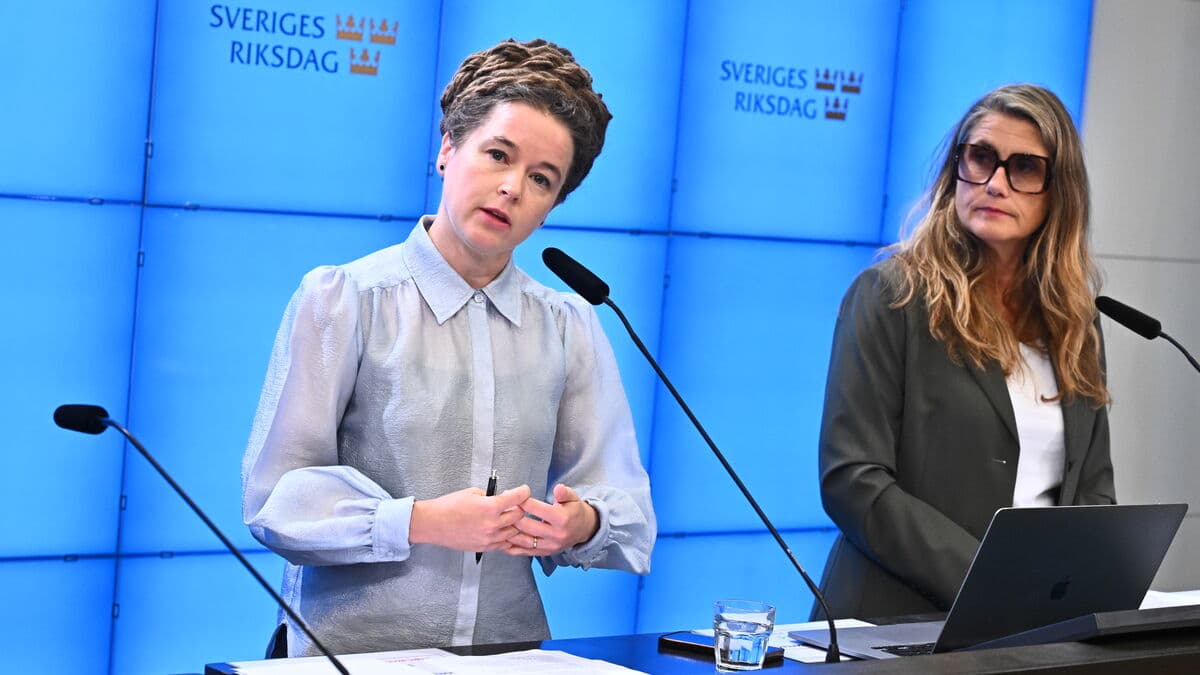 Green Party Proposes Petrol Tax Increase to Meet Climate Goals