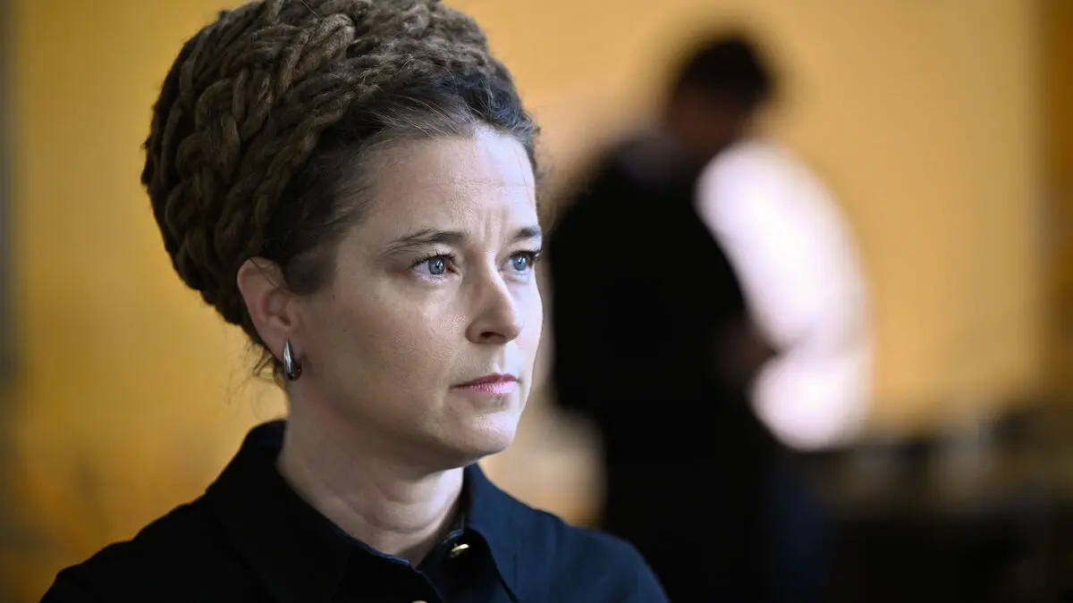 MP promises one billion kronor more per year to civil society