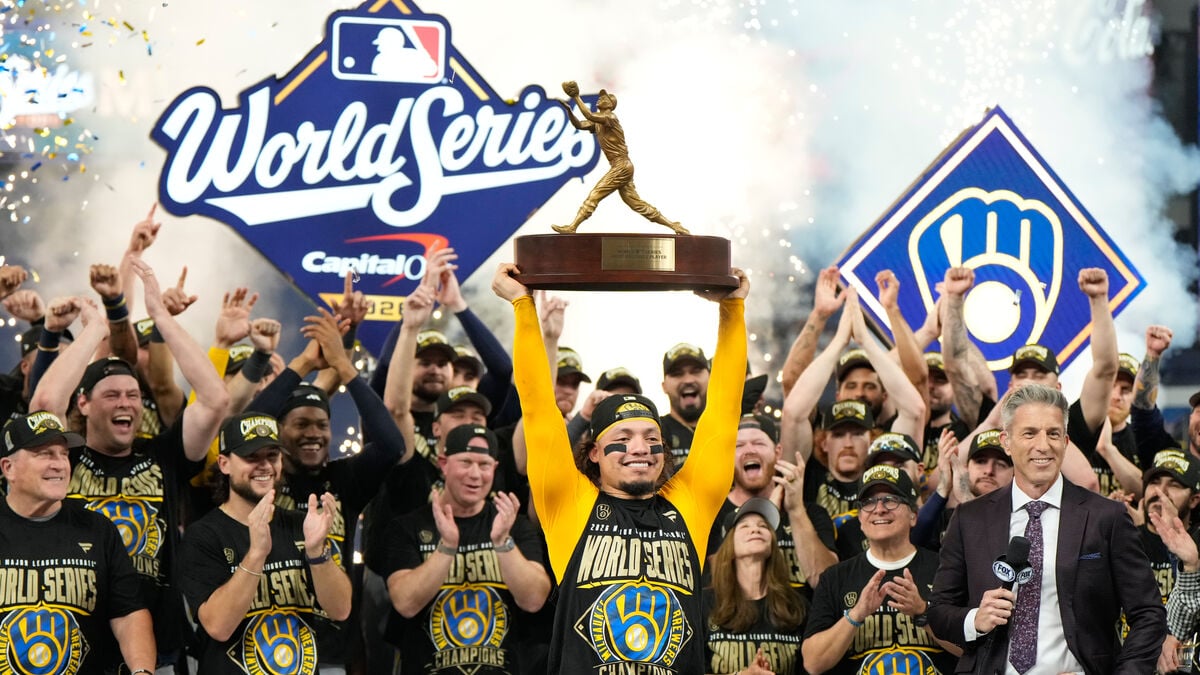 Milwaukee Brewers End 57-Year Wait With First World Series Title, Beat Rays 4-1 in Final Game