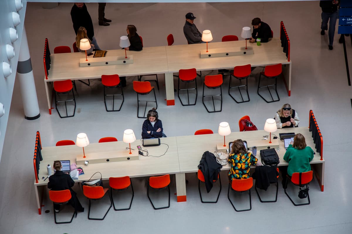 Arranging Student Accommodation: Tips for Tackling Housing Queues