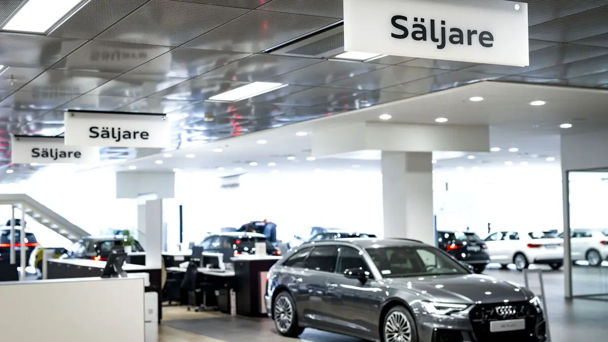 Demand for new cars slowing as registrations fall