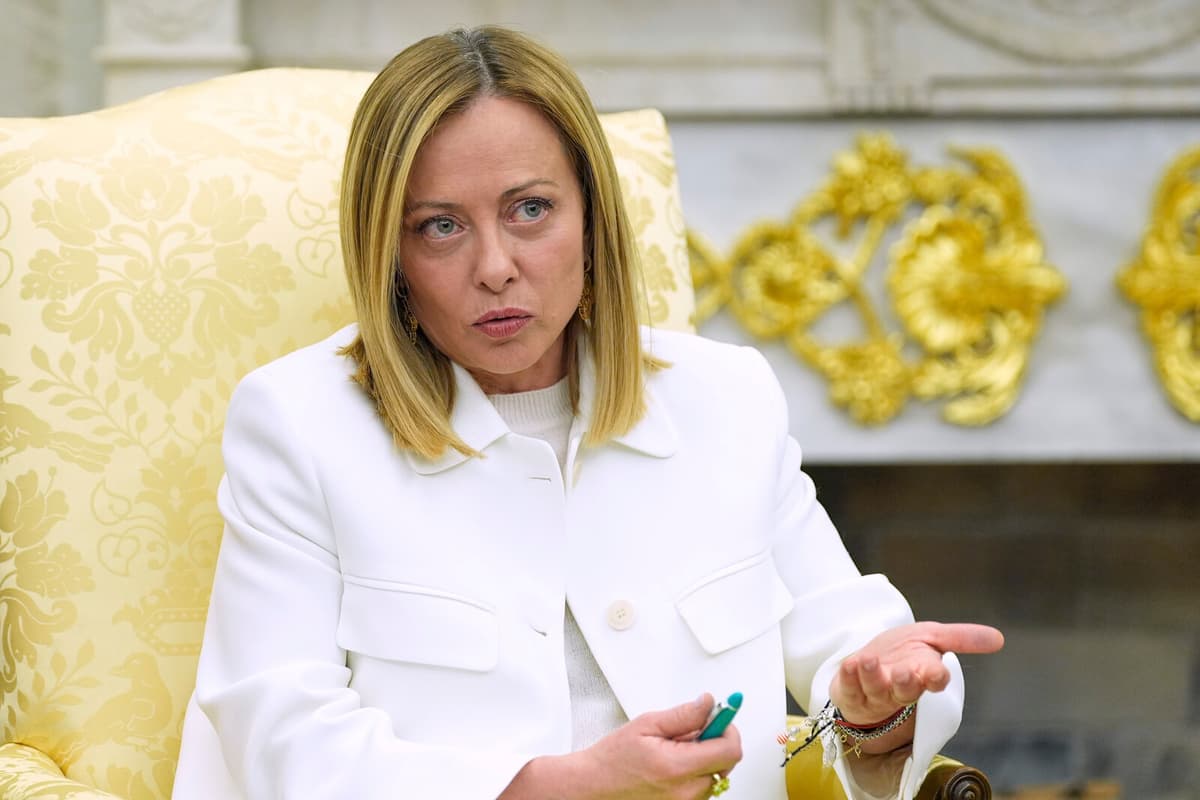 Italian Website Sharing Sexist Images of Politicians Shut Down