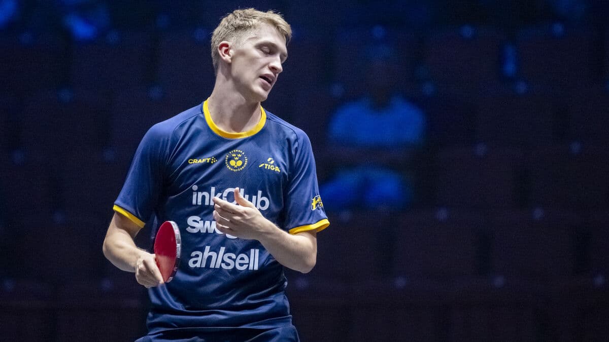 Källberg pushed world number five Tomokazu Harimoto to five sets in China