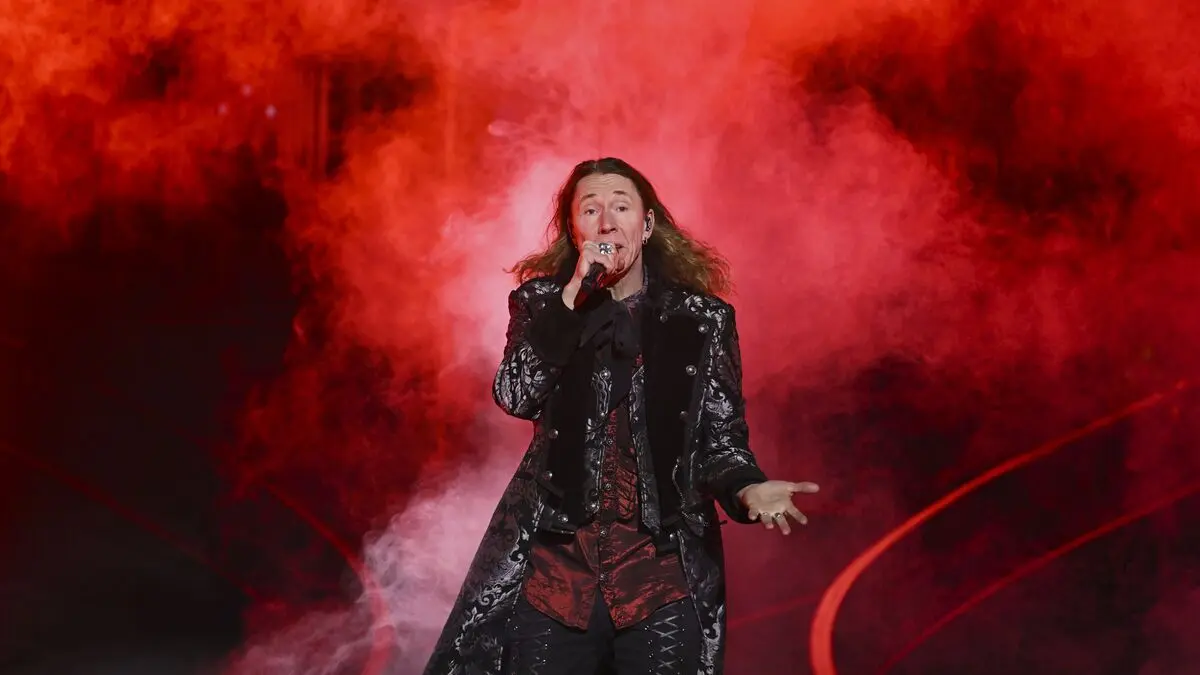 Gina Dirawi and E-Type will perform high-flying interlude in Malmö at Melodifestivalen