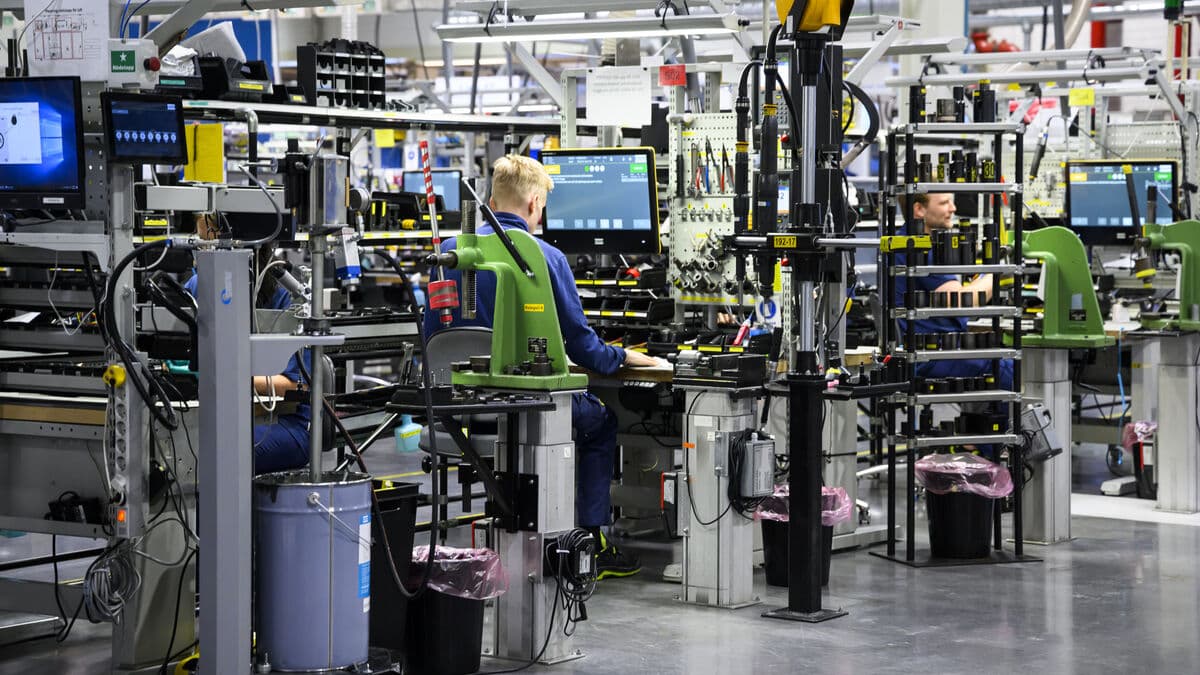 Strong reporting season expected as earnings flood begins next week