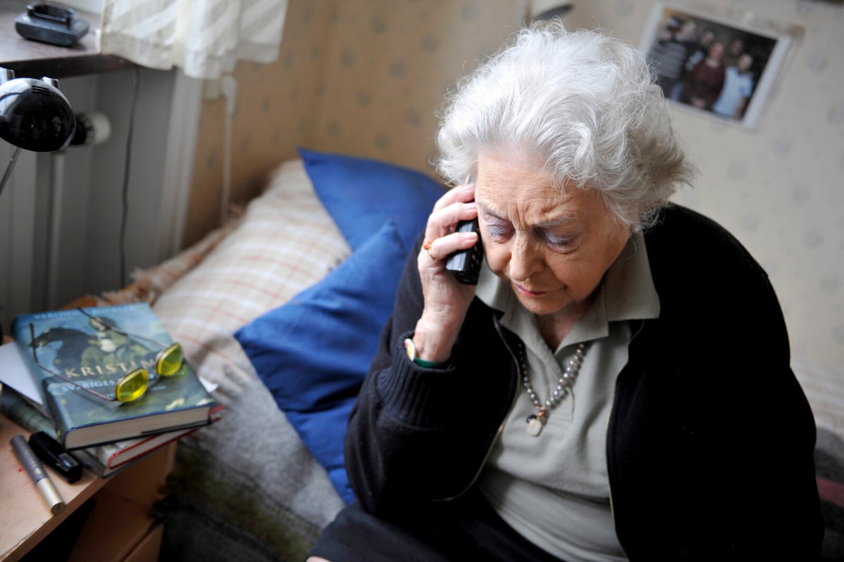 Police Report Decline in Elderly Scam Cases and Profits