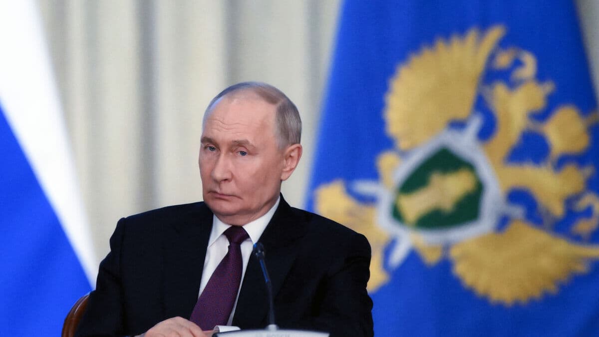 Kremlin-loyalist blogger who criticized Putin is receiving psychiatric treatment