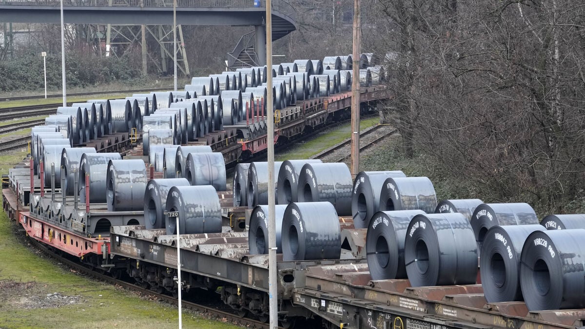 German factory orders rise more than expected in May