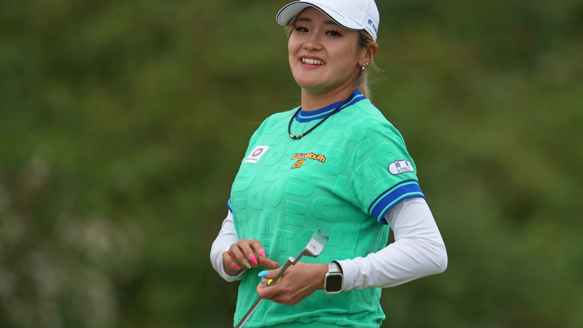 Japan’s Shiho Kuwaki wins British Open in dramatic playoff against Esther Henseleit