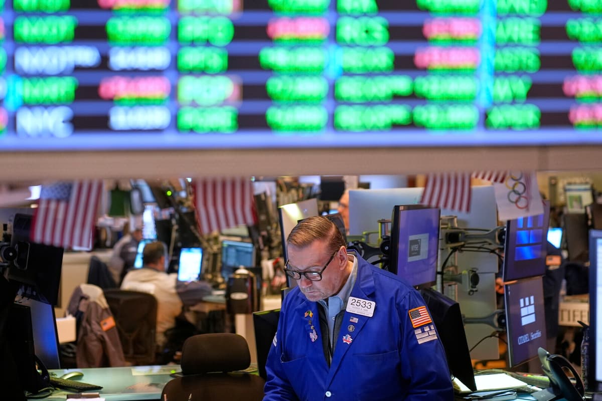 Wall Street Soars as Trump Pauses Tariffs, Tech Stocks Lead Gains
