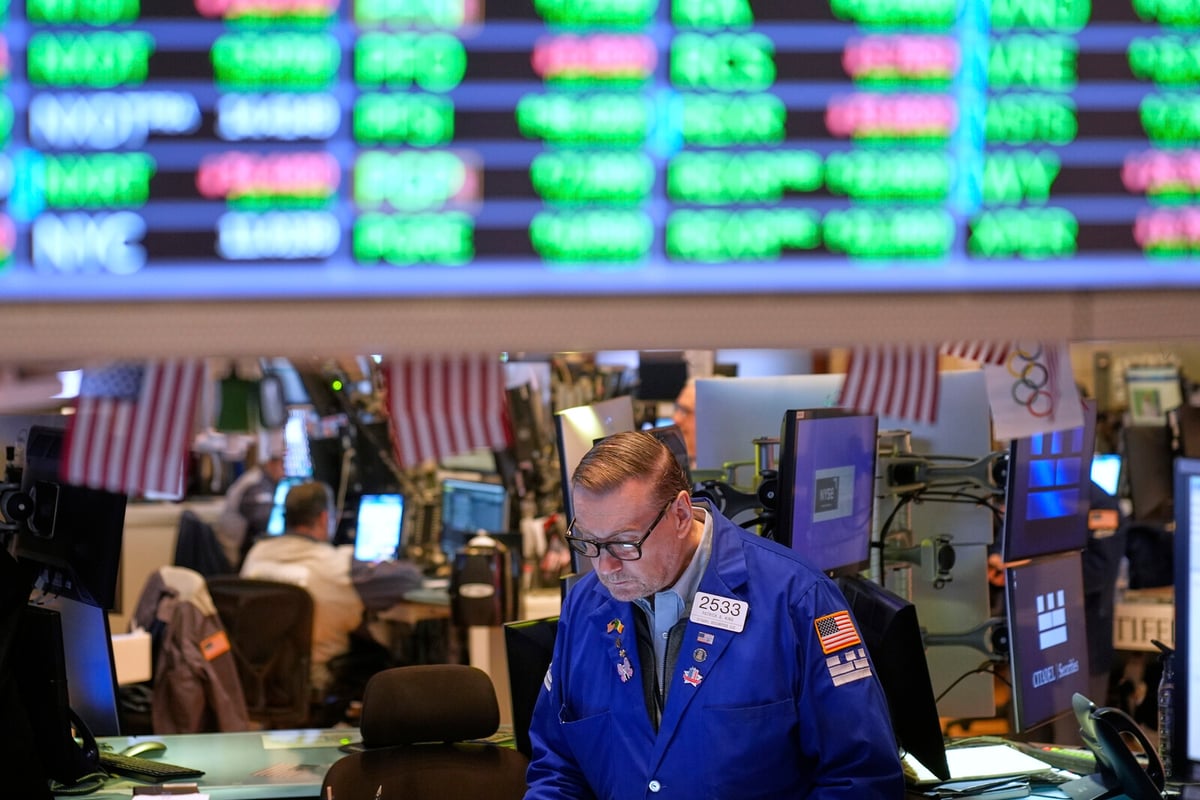 Wall Street Soars as Trump Pauses Tariffs, Tech Stocks Lead Gains