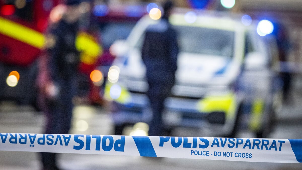 Car catches fire - man dead after traffic accident in Gothenburg