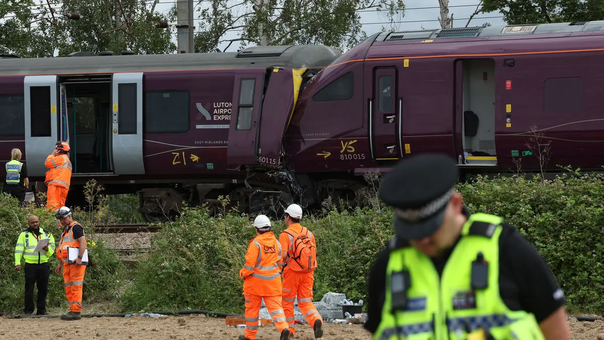 Driver ran red stop signal in fatal Bedford train crash