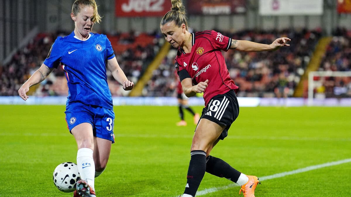 Anna Sandberg Scores as Man United and Chelsea Draw in Super League