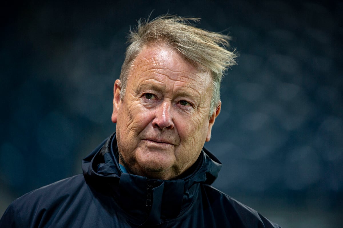 Hareide resigns as coach