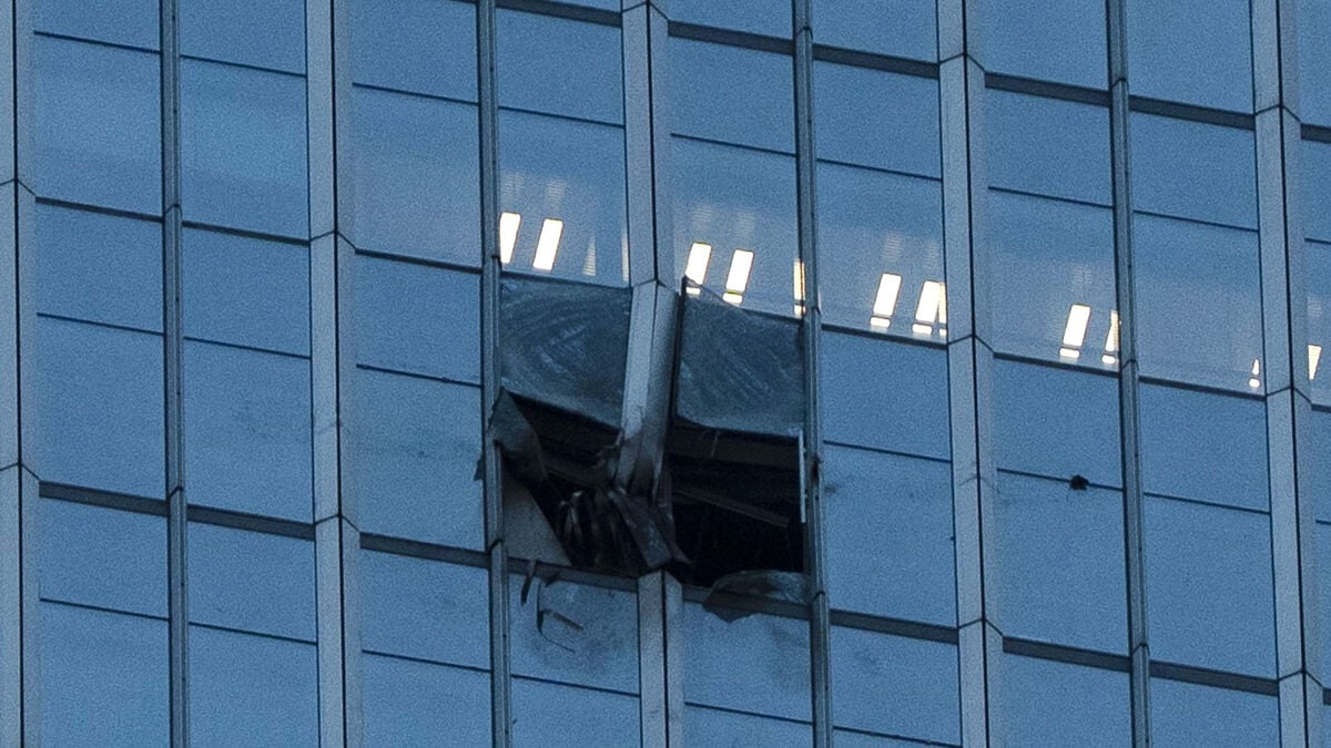 Plane crashes into 109-story China Zun skyscraper in Beijing