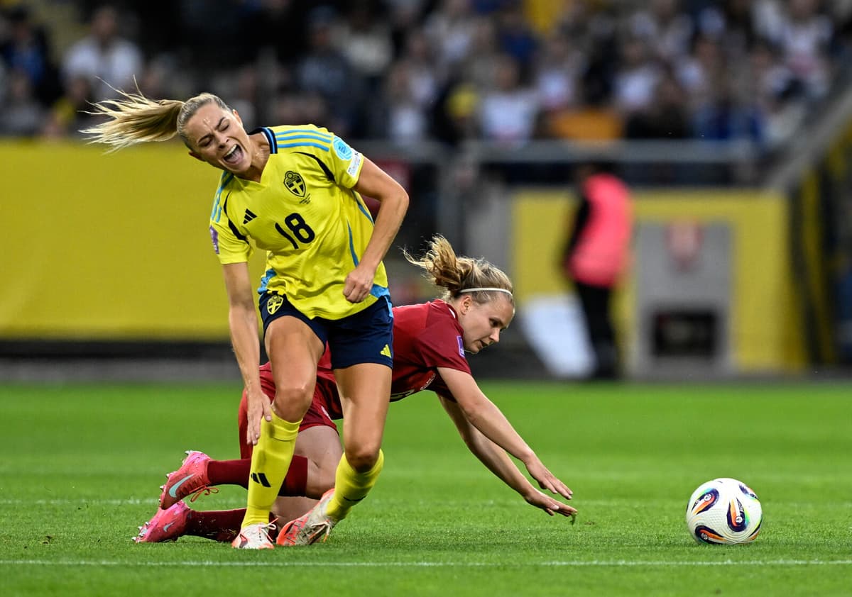 Sweden Faces Decision on Injured Star Rolfö for European Championship