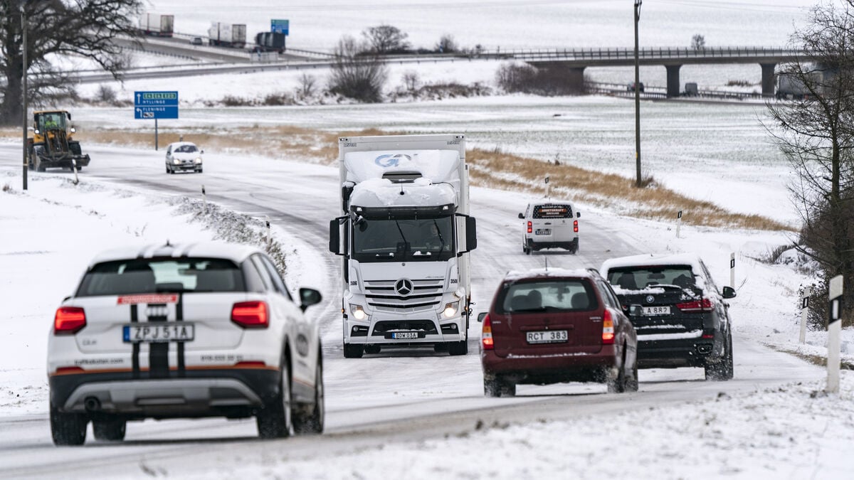 SMHI extends yellow warning for sudden ice slips
