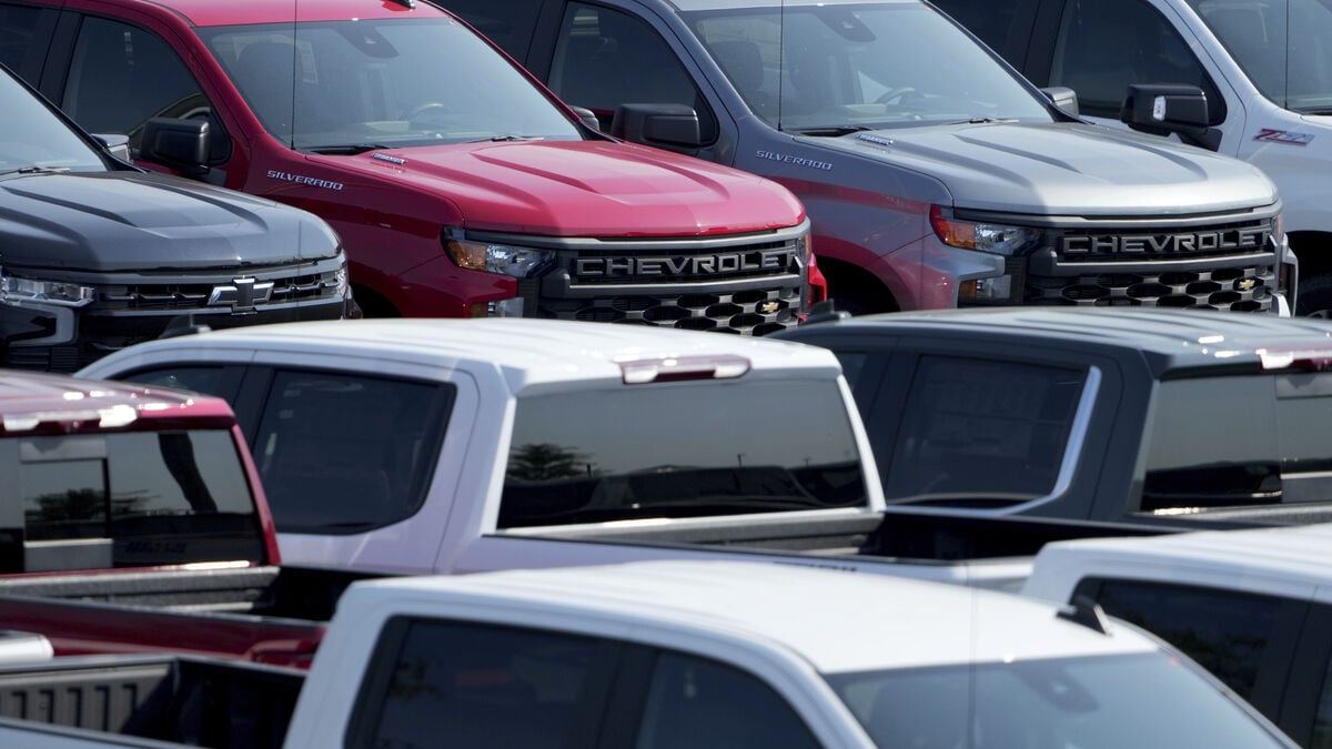 GM takes $6 billion write-down for scrapped electric cars