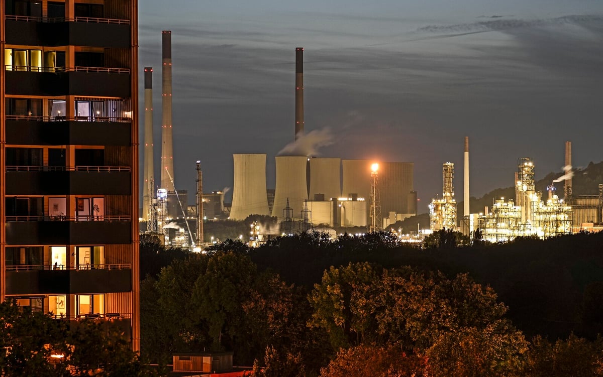 BP Surpasses Q2 Earnings Expectations with $2.35 Billion Net Income
