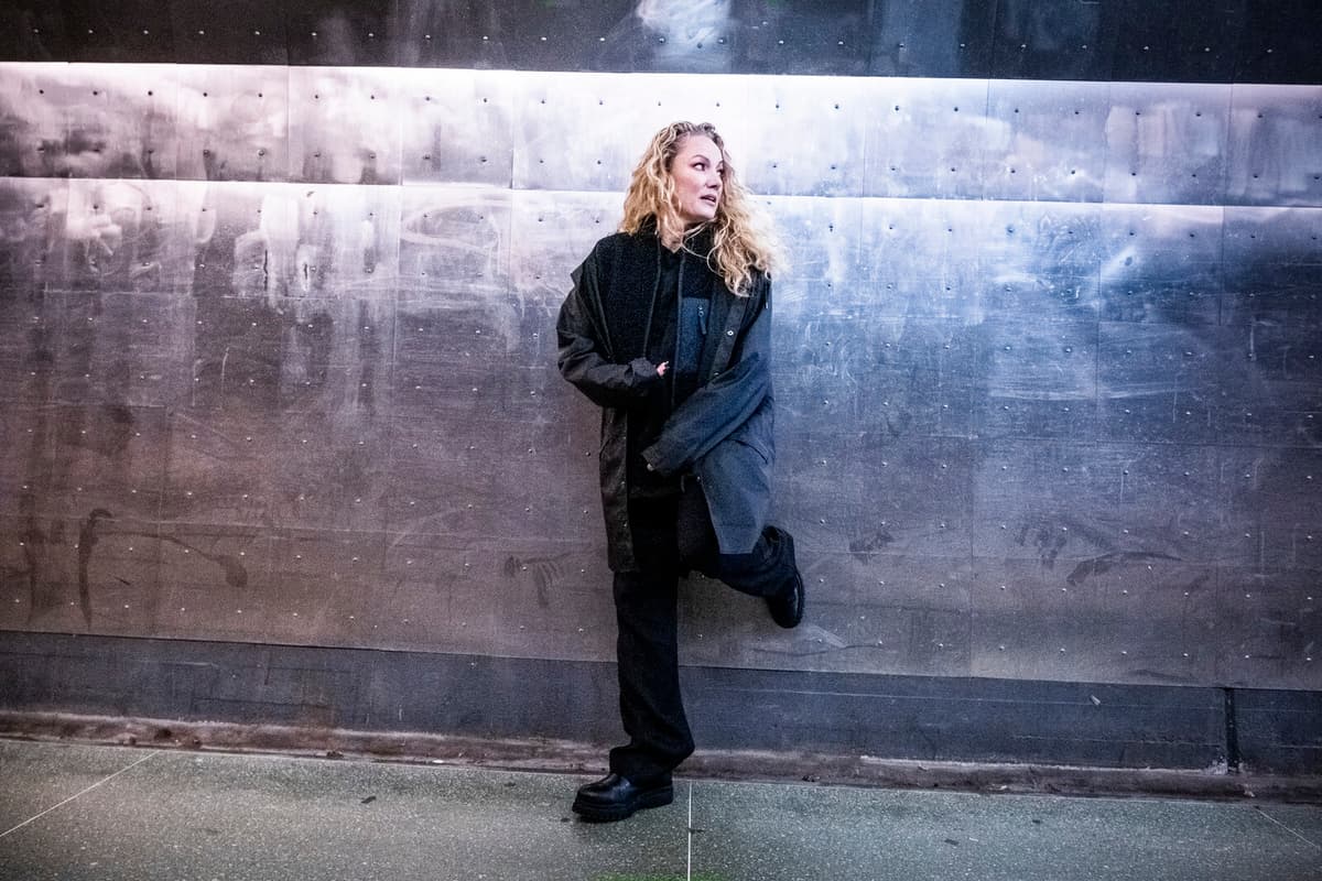 Jennie Widegren's Sauna Dance for KAJ Becomes a Viral Sensation