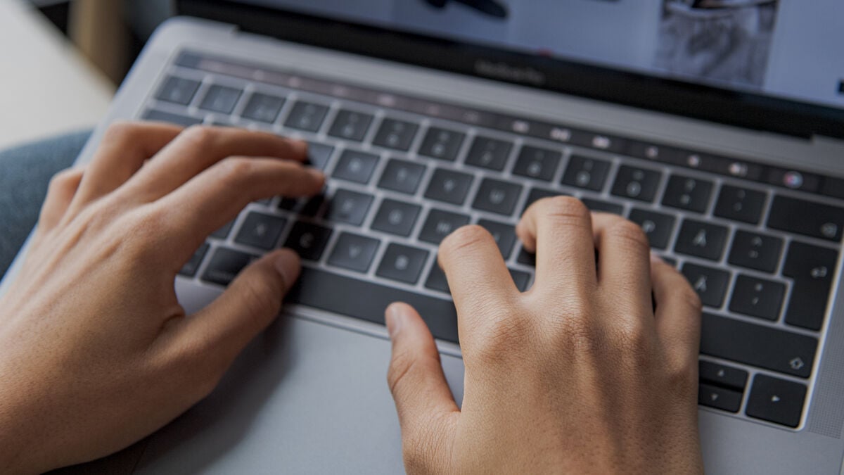 Strong November for e-commerce