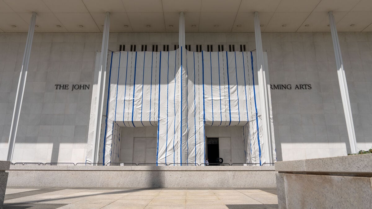 Kennedy Center board restores Trump’s name and approves two-year renovation plan