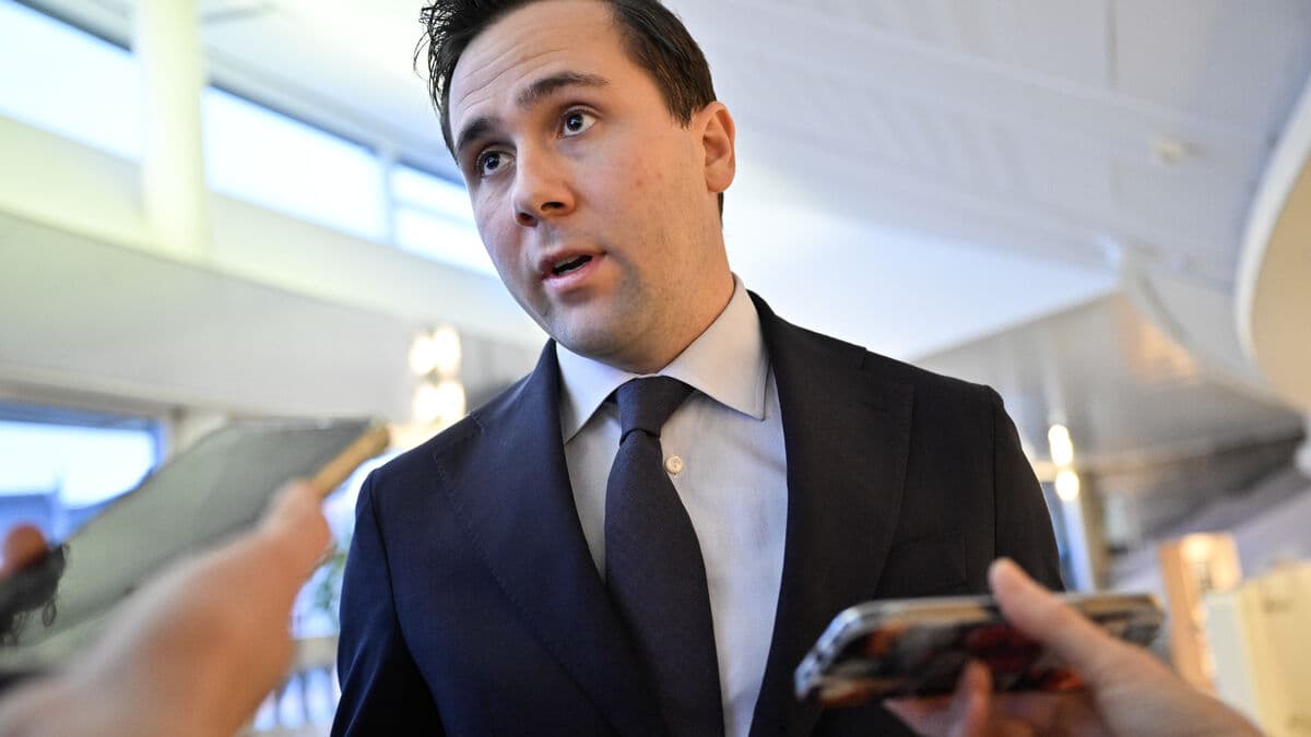 Dousa says tariff threat worse this time