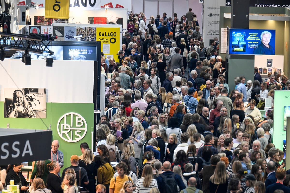 Drama Takes Center Stage at Gothenburg Book Fair with Schimmelpfennig