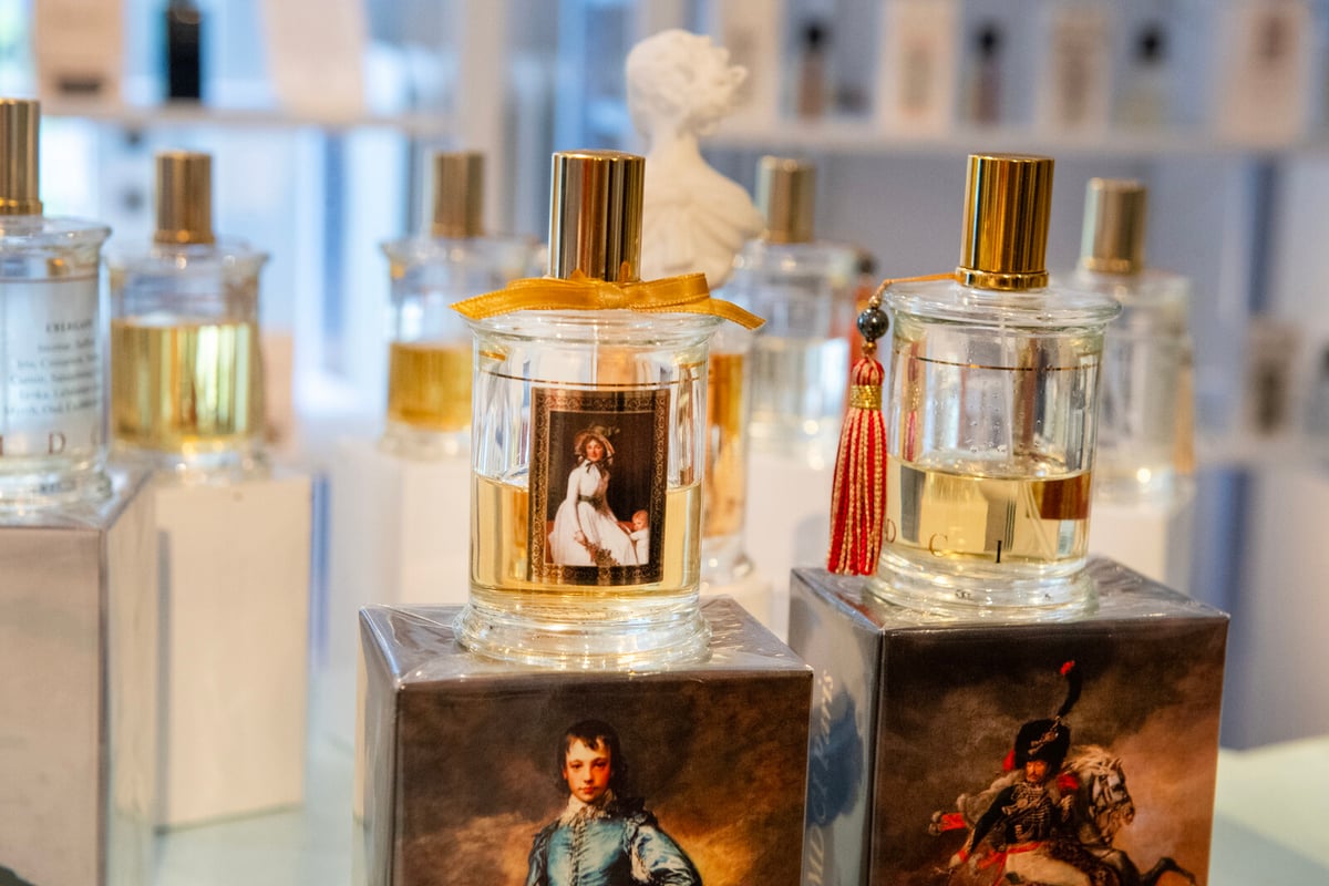 Second-Hand Perfume Sales Surge Among Younger Buyers