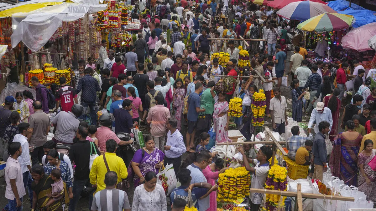 Now 1.4 billion Indians are to be counted as world's largest census begins