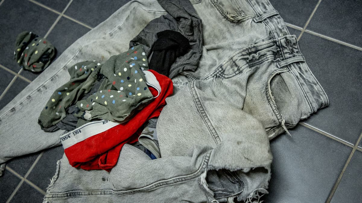 Broken Clothes Can Now Be Disposed of in Trash