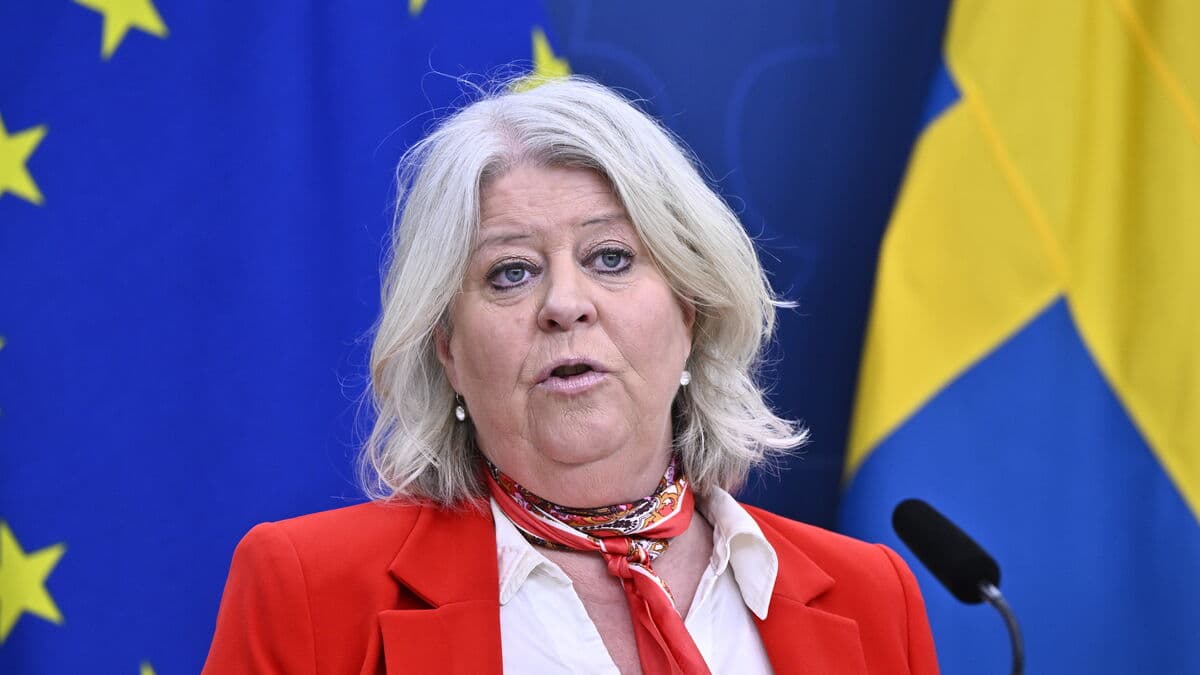 Penalties threaten families of at-risk children