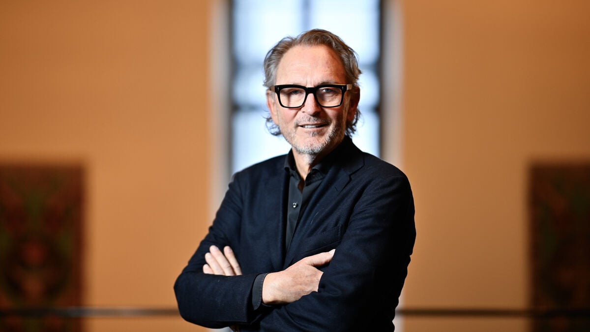 More symphonic from Tomas Ledin carries faith in the future