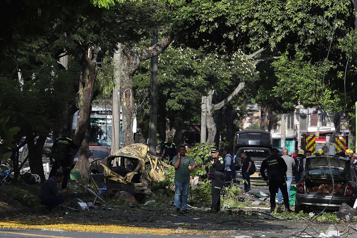 Colombia Airbase Bombing Kills Six Amid Cartel Clashes