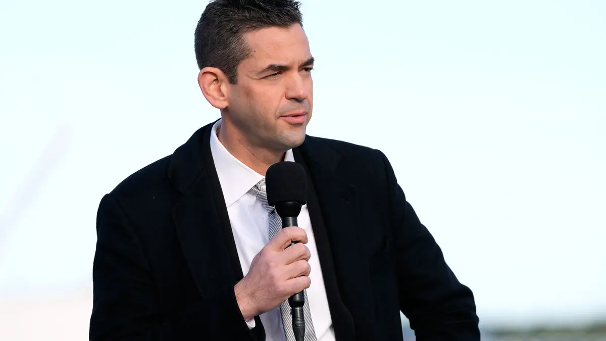 US pauses orbital station project, shifts focus to lunar base