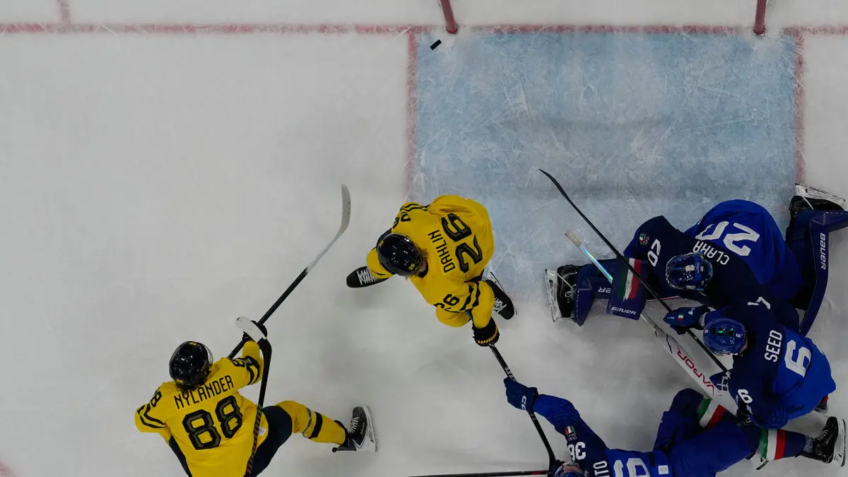 Victory, but no star shine for Tre Kronor