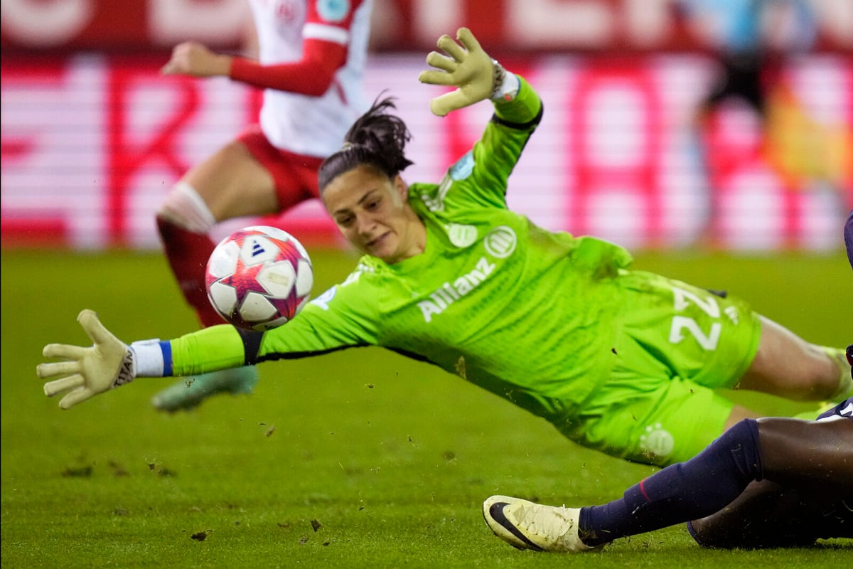 The Big Club's Goalkeeper Diagnosed with Cancer